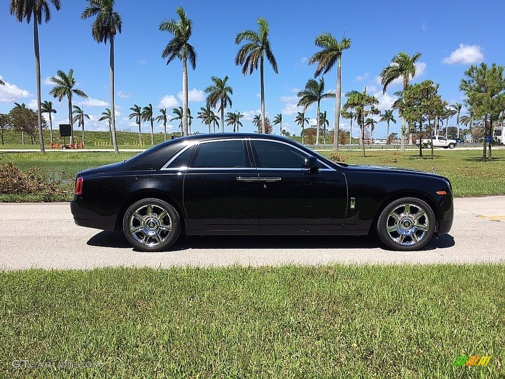 Diamond Black 2013 Rolls-Royce Ghost Standard Ghost Model Exterior Photo #122770355