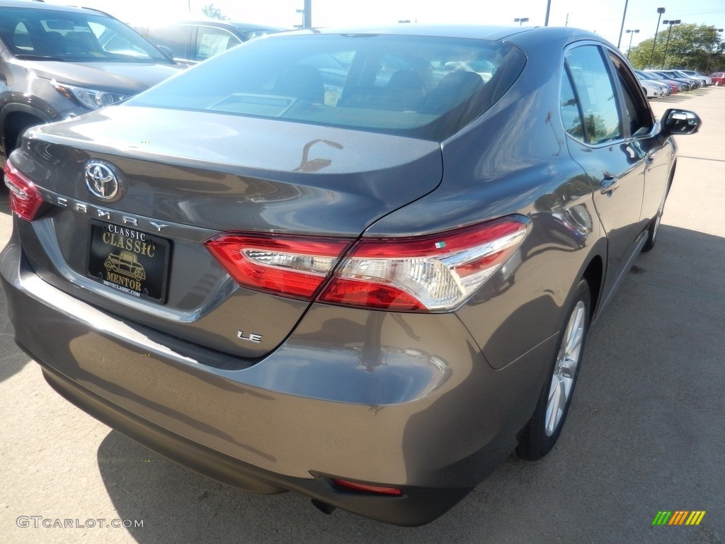 2018 Camry LE - Predawn Gray Mica / Ash photo #2