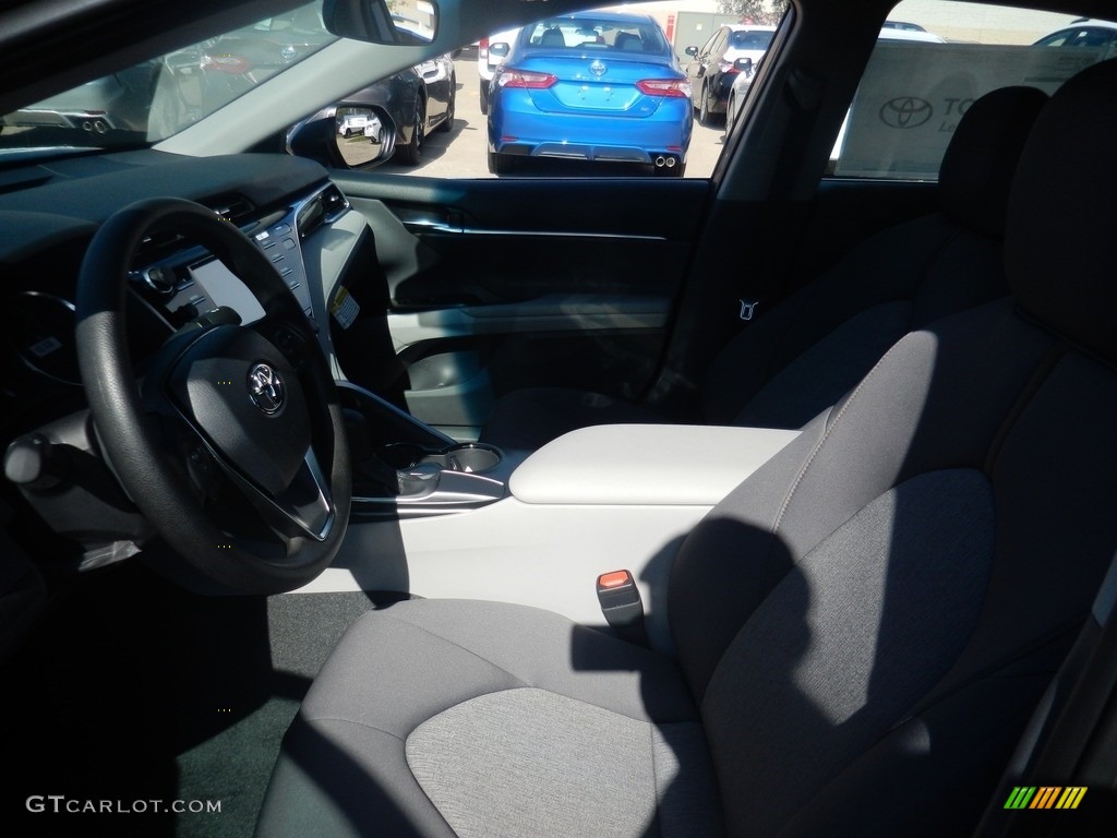 2018 Camry LE - Predawn Gray Mica / Ash photo #3