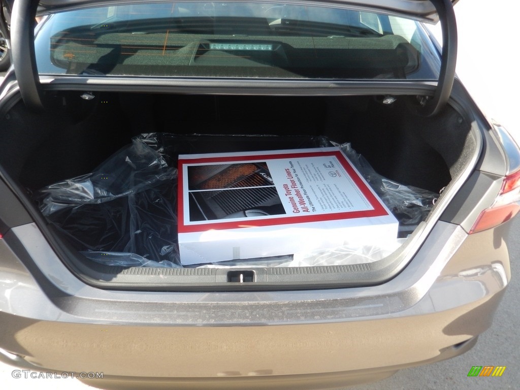 2018 Camry LE - Predawn Gray Mica / Ash photo #6