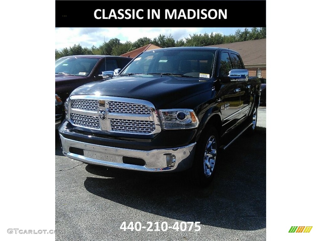 2018 1500 Laramie Crew Cab 4x4 - Brilliant Black Crystal Pearl / Canyon Brown/Light Frost Beige photo #1