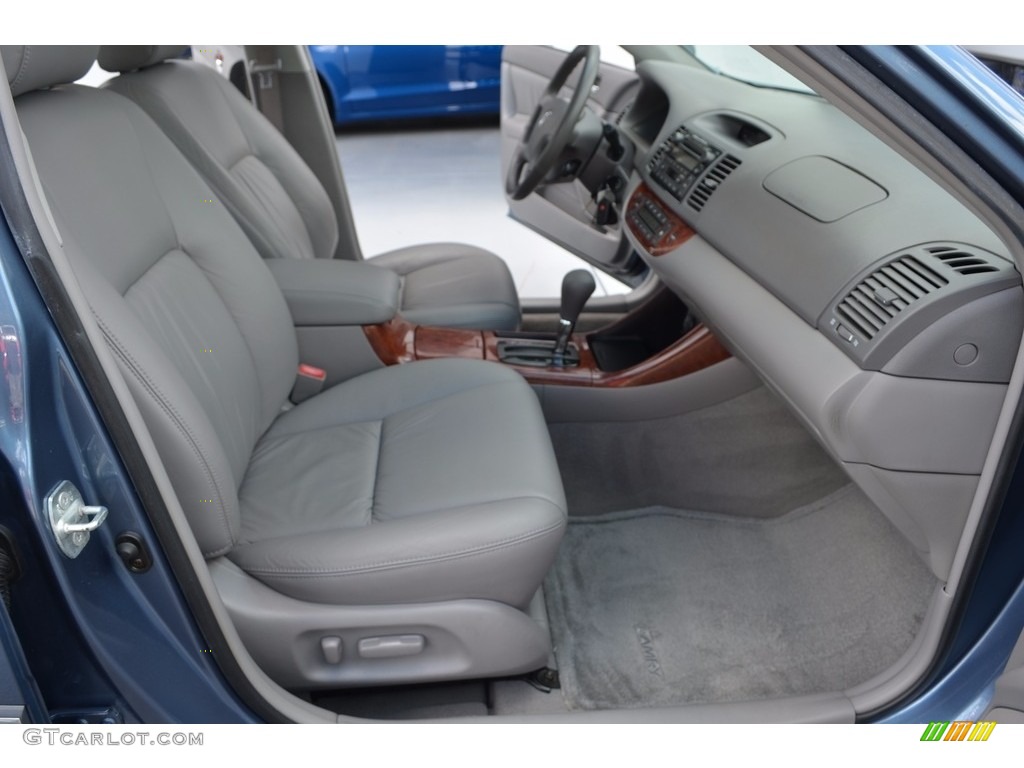 2003 Camry XLE - Stratosphere Mica / Stone photo #16
