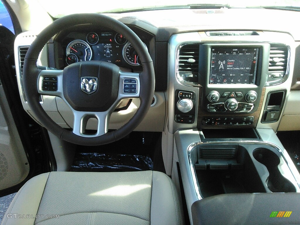 2018 1500 Laramie Crew Cab 4x4 - Brilliant Black Crystal Pearl / Canyon Brown/Light Frost Beige photo #6