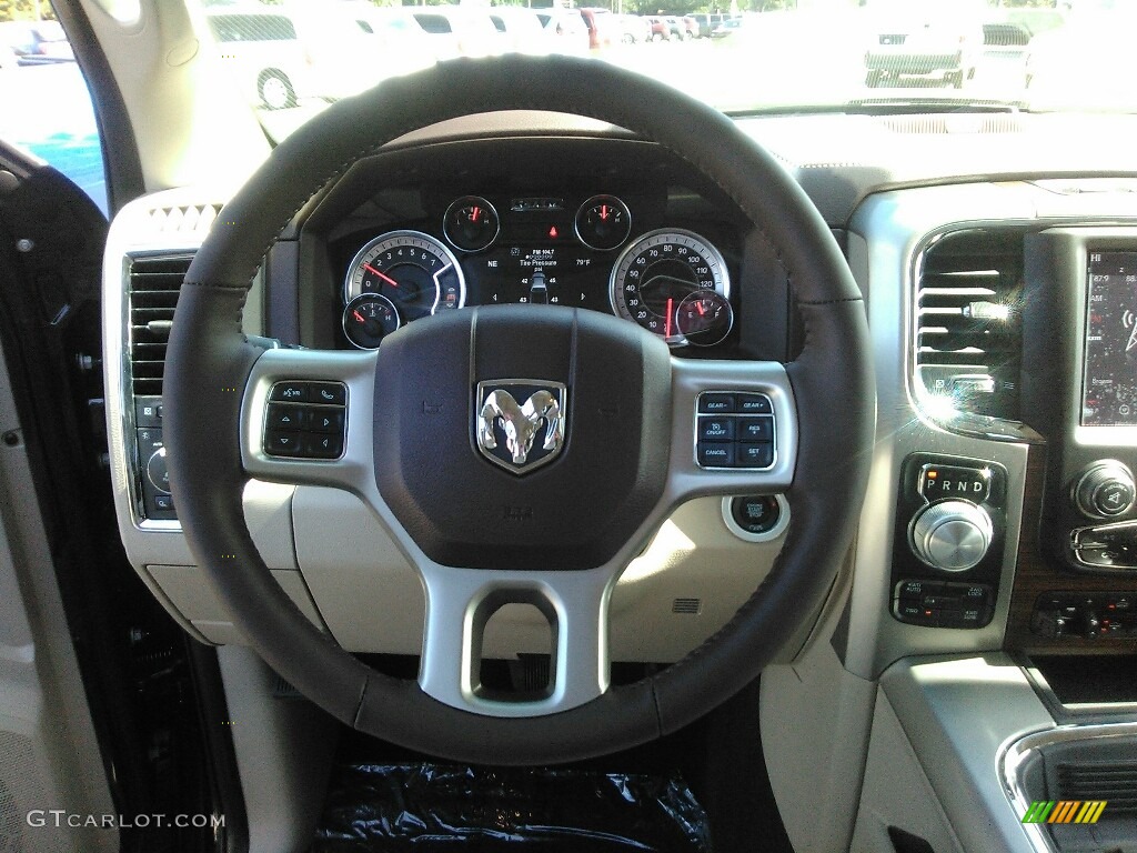 2018 1500 Laramie Crew Cab 4x4 - Brilliant Black Crystal Pearl / Canyon Brown/Light Frost Beige photo #7