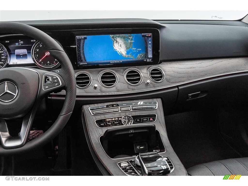 2018 E 300 Sedan - Black / Black photo #5
