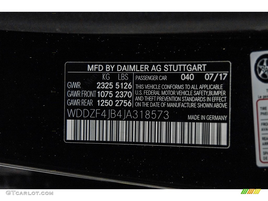 2018 E 300 Sedan - Black / Black photo #10
