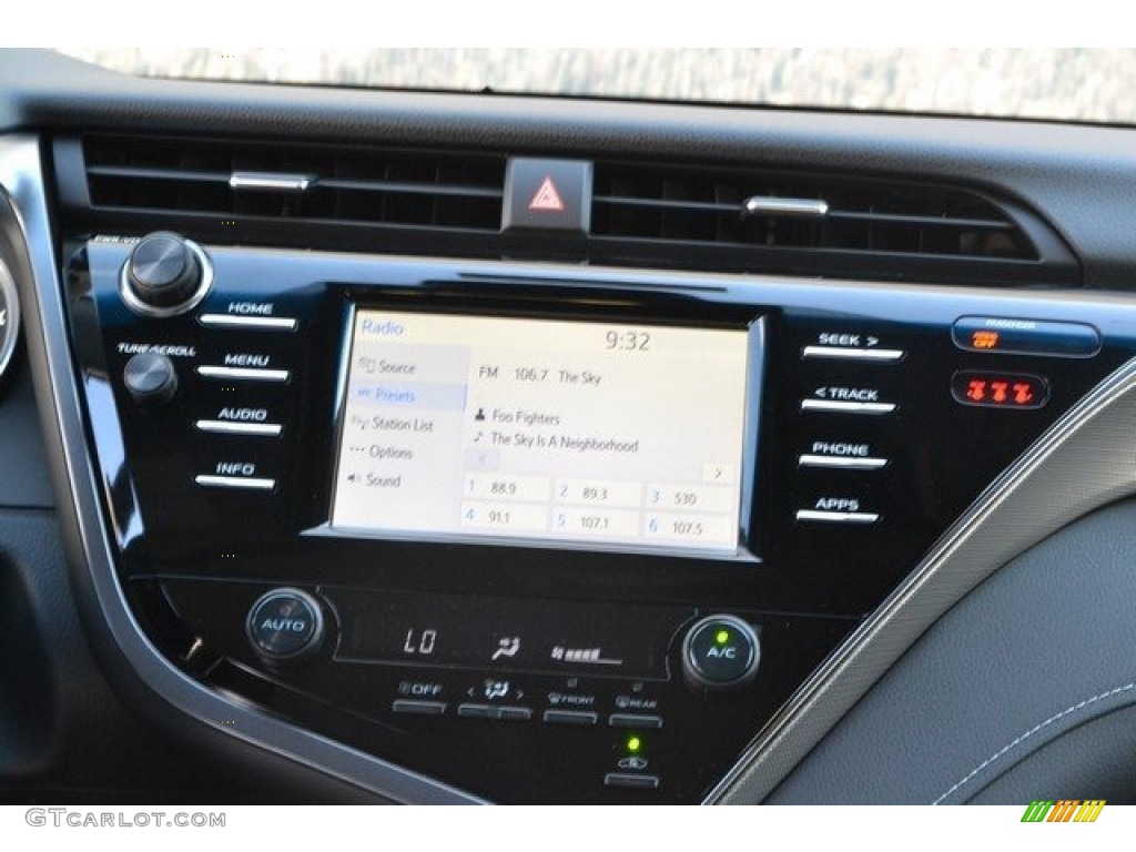 2018 Camry SE - Celestial Silver Metallic / Ash photo #6
