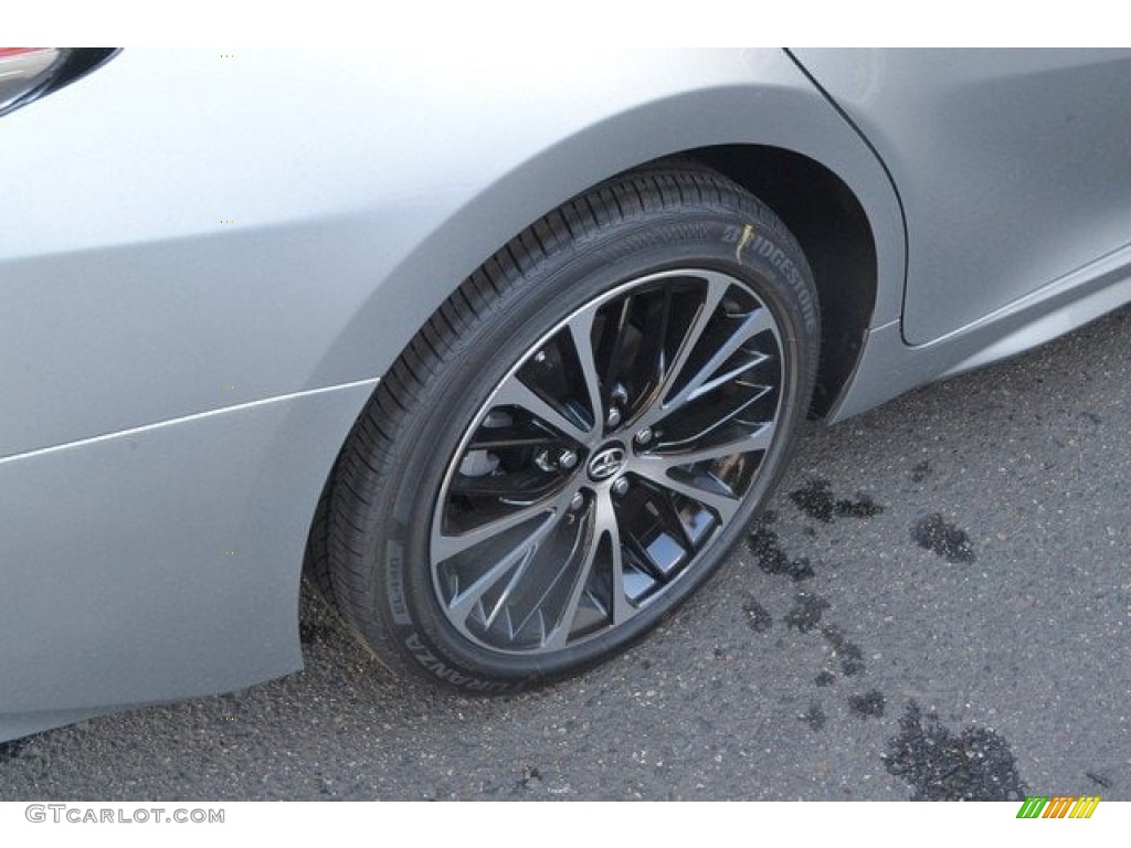 2018 Camry SE - Celestial Silver Metallic / Ash photo #9