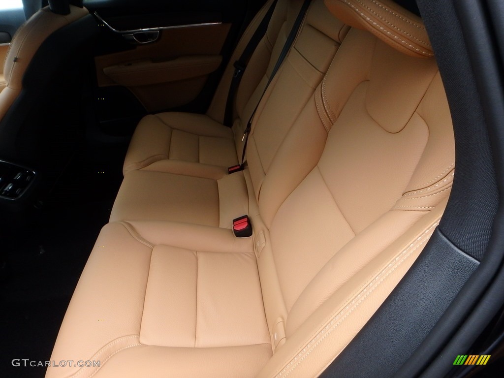2018 Volvo V90 Cross Country T5 AWD Rear Seat Photos