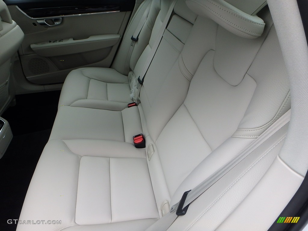2018 Volvo S90 T5 AWD Momentum Rear Seat Photo #122780975