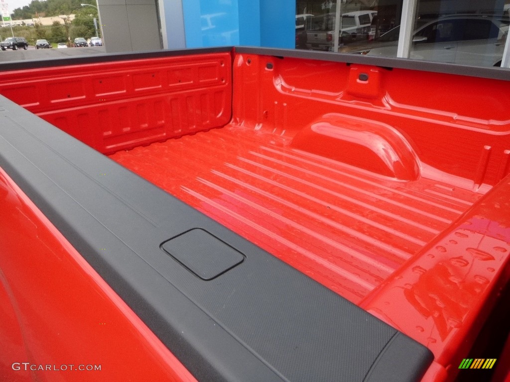 2018 Silverado 1500 Custom Double Cab 4x4 - Red Hot / Dark Ash/Jet Black photo #7