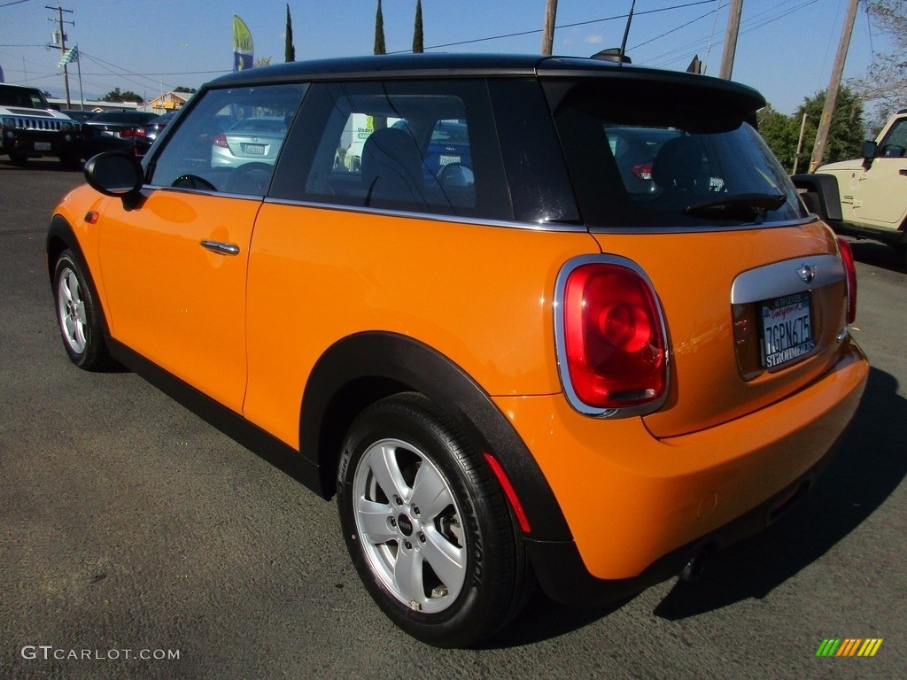 2014 Cooper Hardtop - Volcanic Orange / Carbon Black photo #5