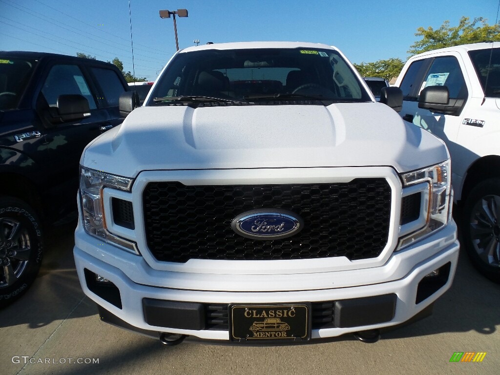 2018 F150 STX SuperCrew 4x4 - Oxford White / Earth Gray photo #2