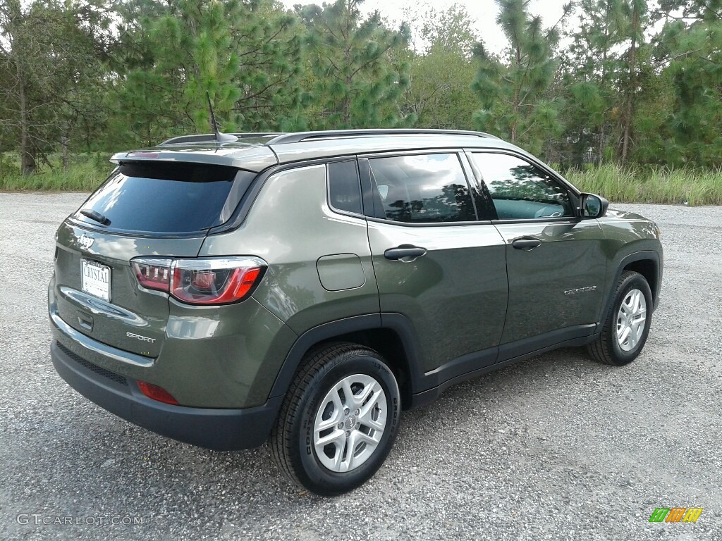 2018 Compass Sport - Olive Green Pearl / Black photo #5