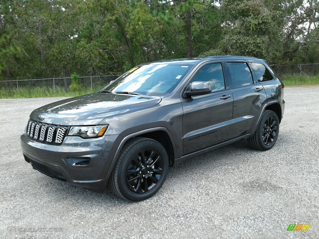 2018 Grand Cherokee Altitude - Granite Crystal Metallic / Black photo #1