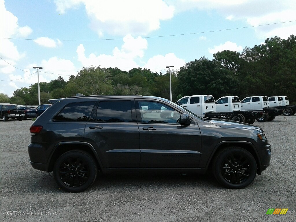 2018 Grand Cherokee Altitude - Granite Crystal Metallic / Black photo #6