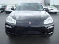 Basalt Black Metallic - Cayenne Turbo Photo No. 3