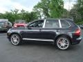 Basalt Black Metallic - Cayenne Turbo Photo No. 9