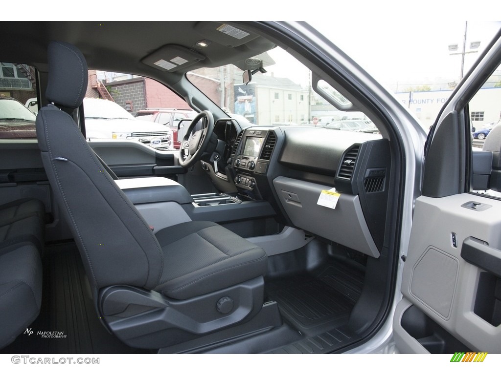 2018 F150 STX SuperCab 4x4 - Ingot Silver / Black photo #9