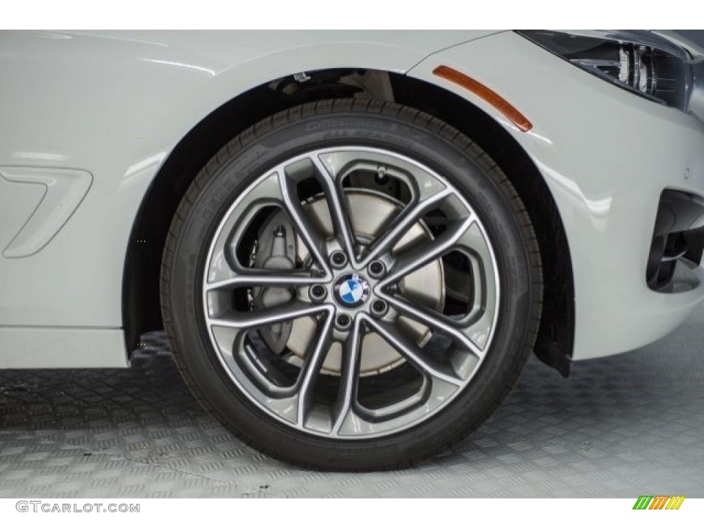 2018 3 Series 330i xDrive Gran Turismo - Alpine White / Black photo #9