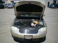 2002 Mojave Beige Metallic Volkswagen Passat GLS Sedan  photo #15