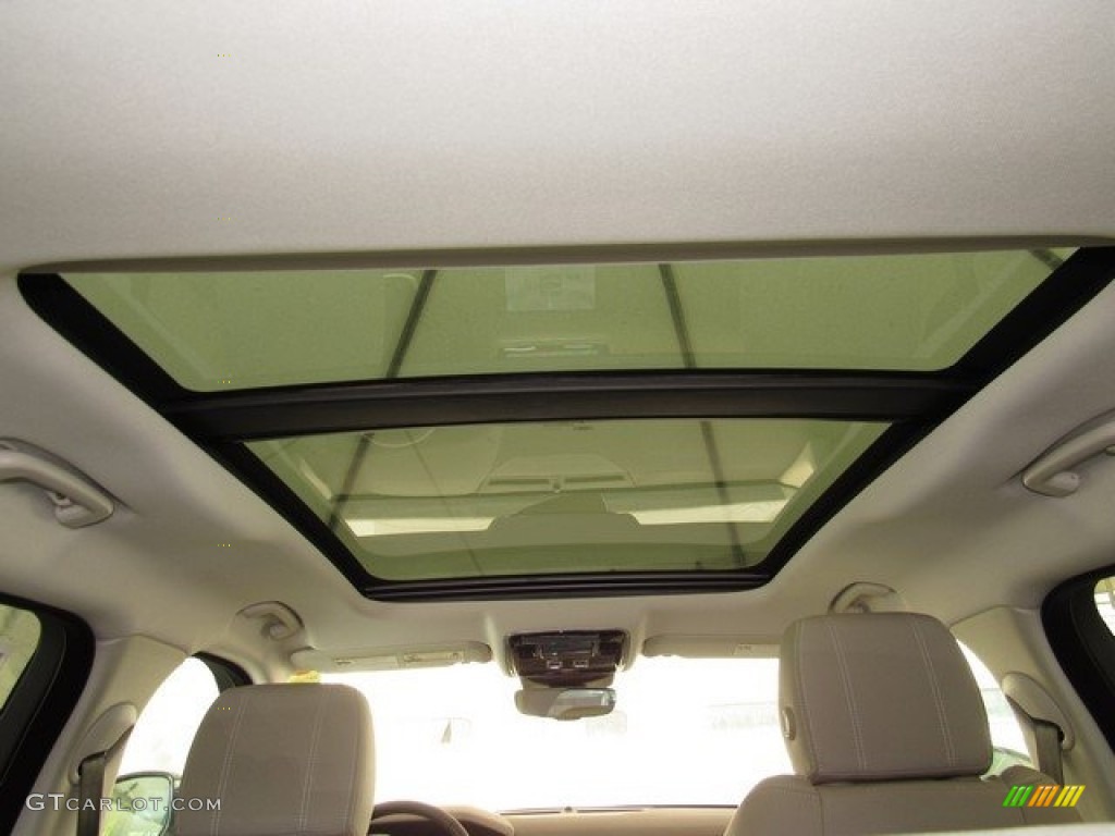 2018 Range Rover Velar S - Fuji White / Acorn/Ebony photo #17