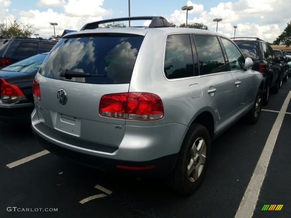 2004 Touareg V6 - Reflex Silver Metallic / Anthracite photo #3