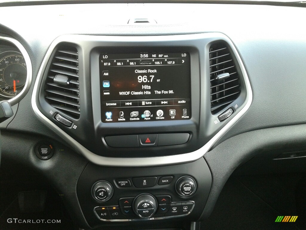 2018 Jeep Cherokee Latitude Plus Navigation Photo #122815097