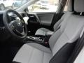 Super White - RAV4 XLE Photo No. 3