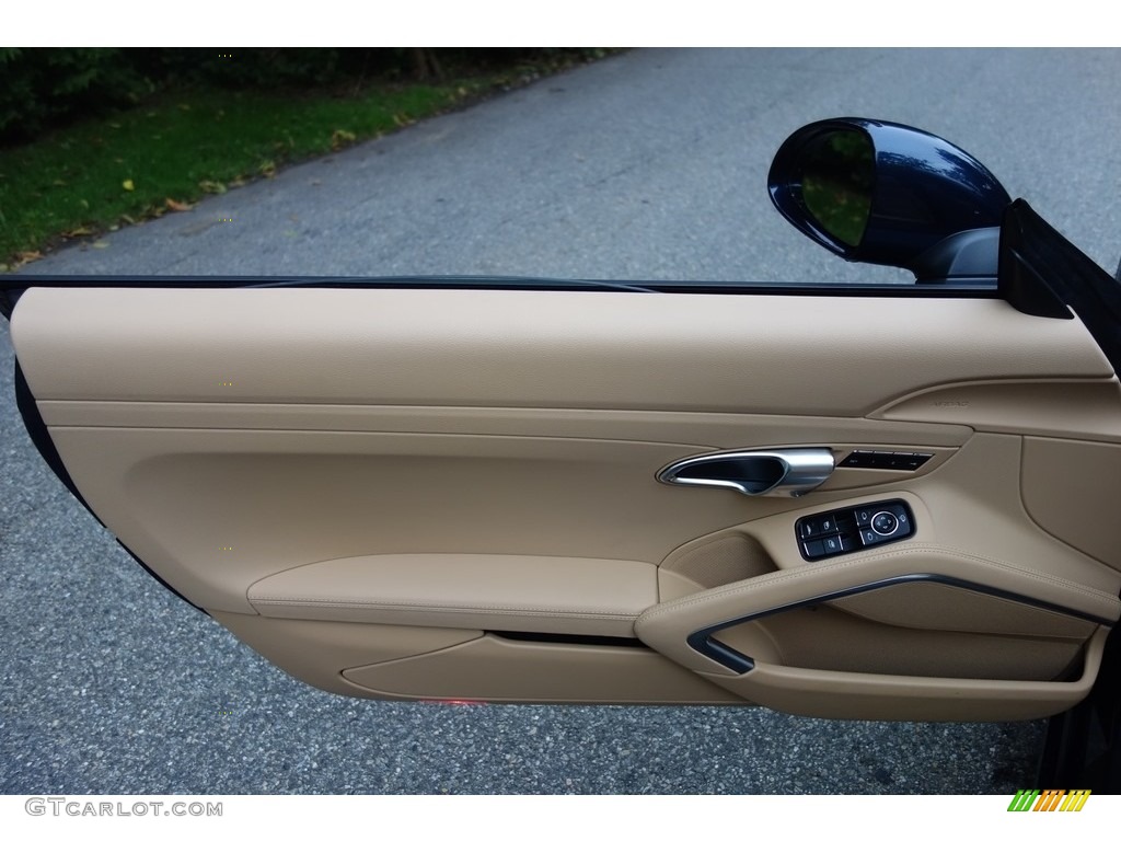 2015 Porsche 911 Carrera 4 Cabriolet Door Panel Photos