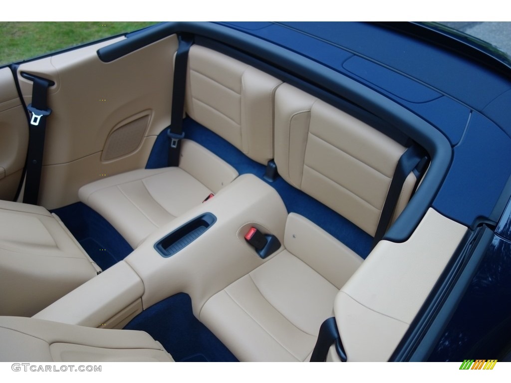 2015 Porsche 911 Carrera 4 Cabriolet Rear Seat Photos