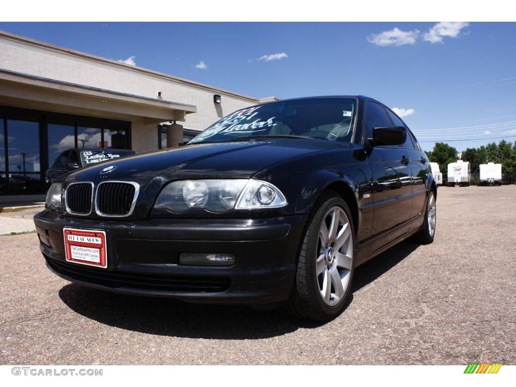 2001 3 Series 325i Sedan - Jet Black / Sand photo #2