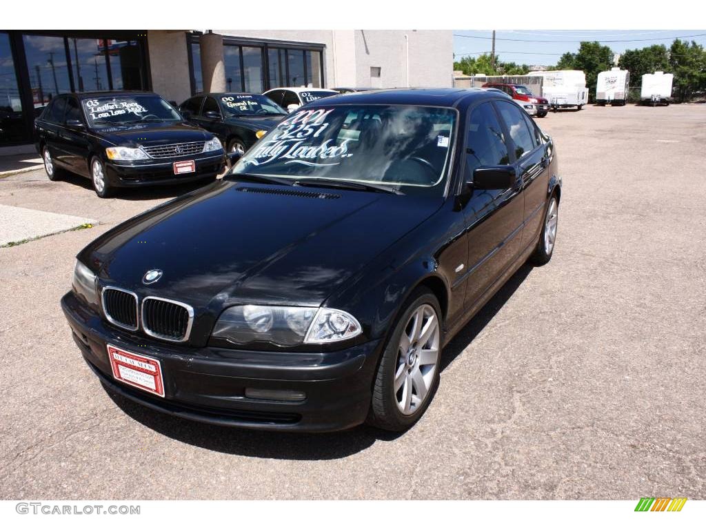 2001 3 Series 325i Sedan - Jet Black / Sand photo #13