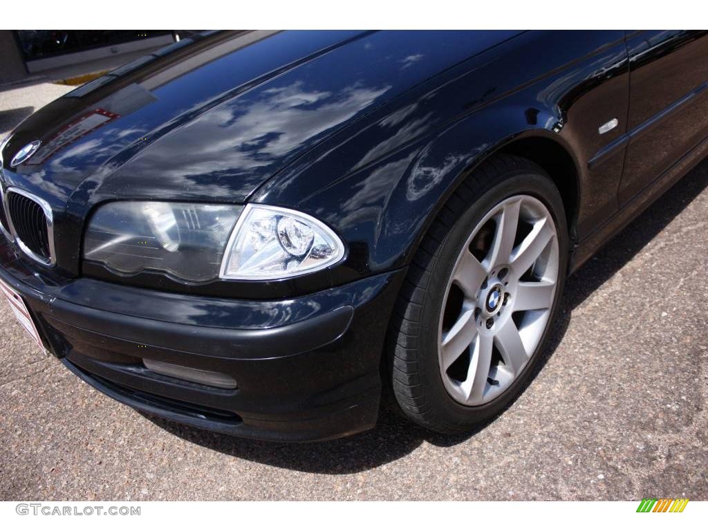 2001 3 Series 325i Sedan - Jet Black / Sand photo #22