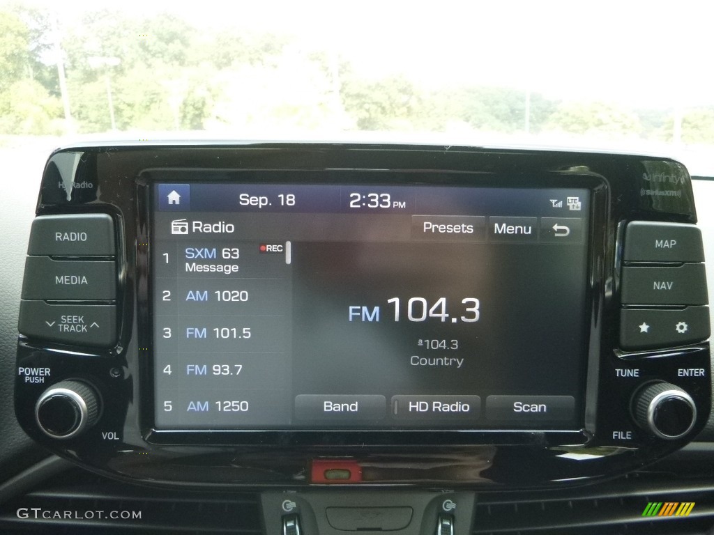 2018 Hyundai Elantra GT Sport Controls Photo #122823617