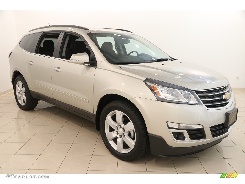 2017 Traverse LT AWD - Champagne Silver Metallic / Ebony photo #1