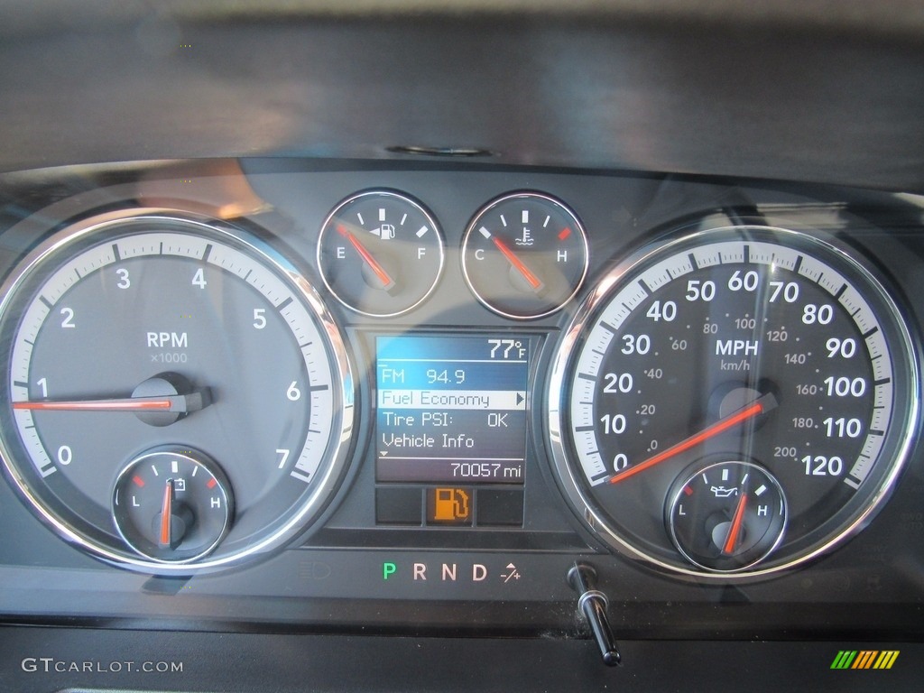 2011 Ram 2500 HD ST Crew Cab 4x4 - Bright Silver Metallic / Dark Slate/Medium Graystone photo #14