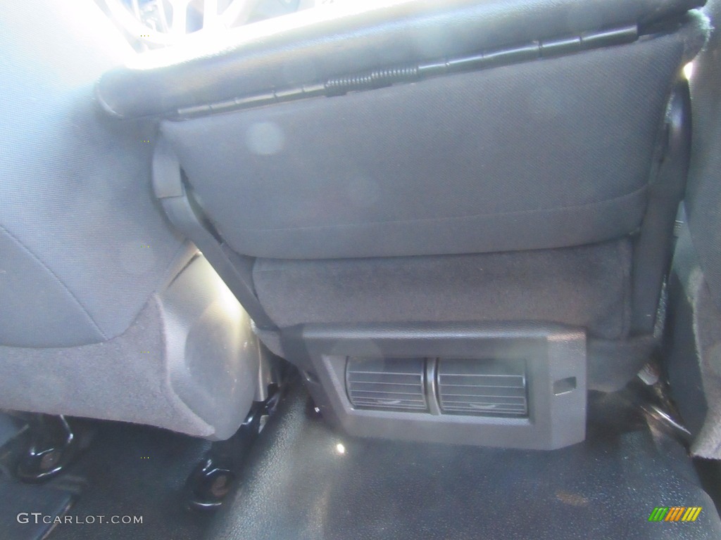 2011 Ram 2500 HD ST Crew Cab 4x4 - Bright Silver Metallic / Dark Slate/Medium Graystone photo #33