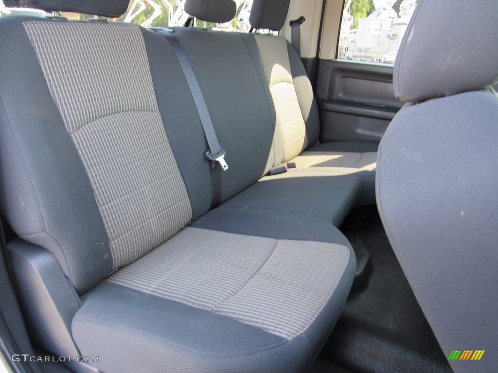 2011 Ram 2500 HD ST Crew Cab 4x4 - Bright Silver Metallic / Dark Slate/Medium Graystone photo #34