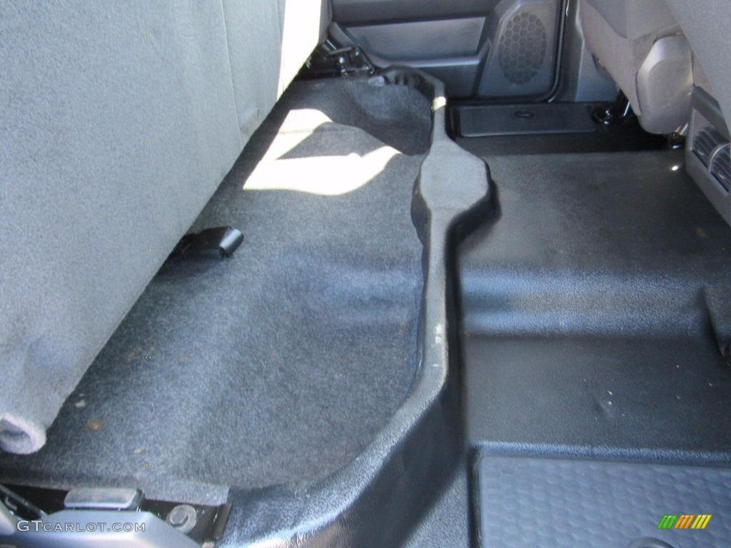 2011 Ram 2500 HD ST Crew Cab 4x4 - Bright Silver Metallic / Dark Slate/Medium Graystone photo #35