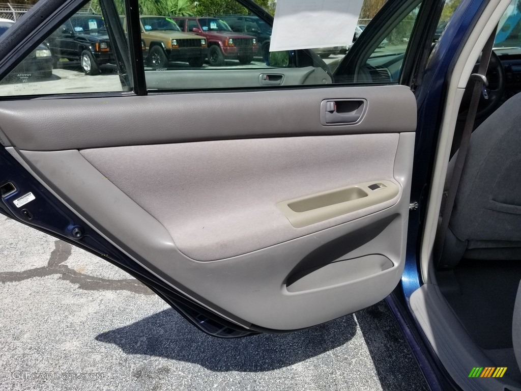 2002 Camry LE V6 - Catalina Blue Metallic / Stone photo #11