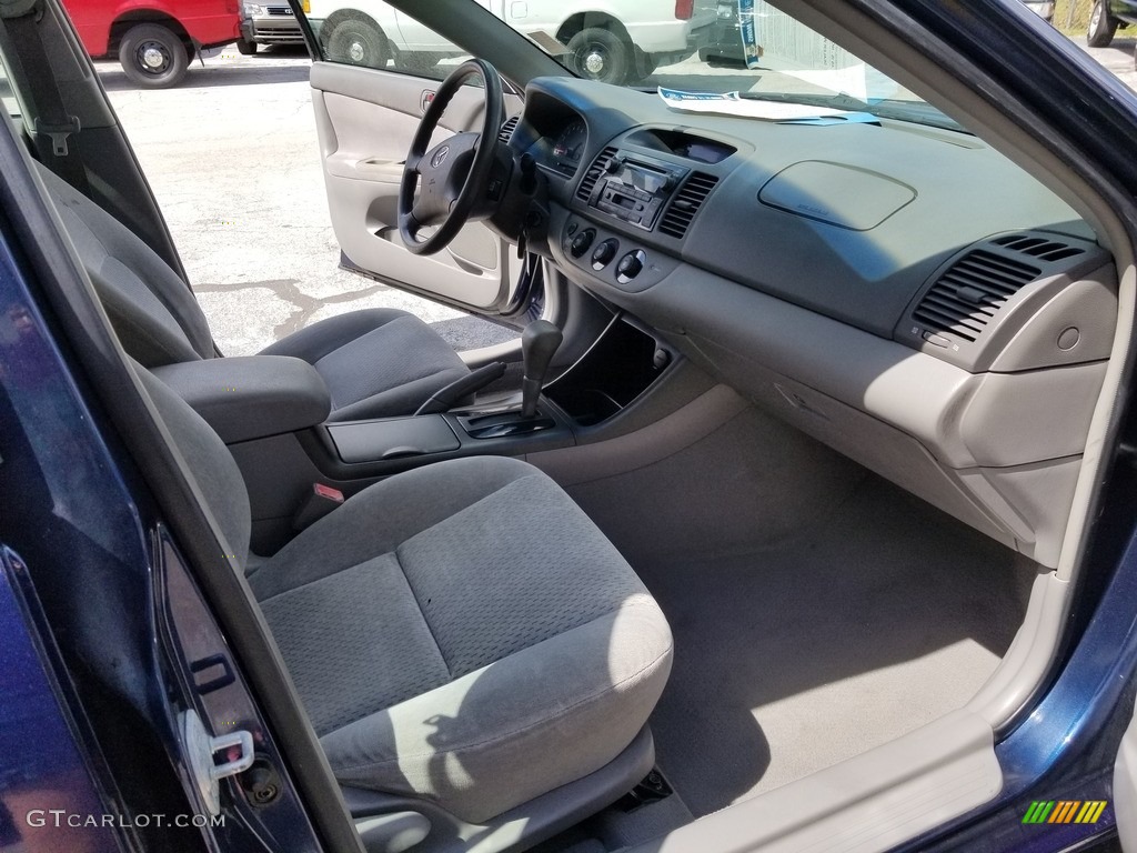 2002 Camry LE V6 - Catalina Blue Metallic / Stone photo #14