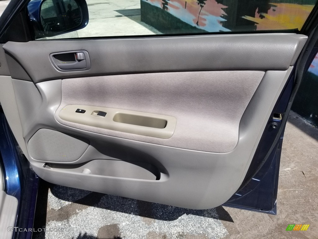 2002 Camry LE V6 - Catalina Blue Metallic / Stone photo #15