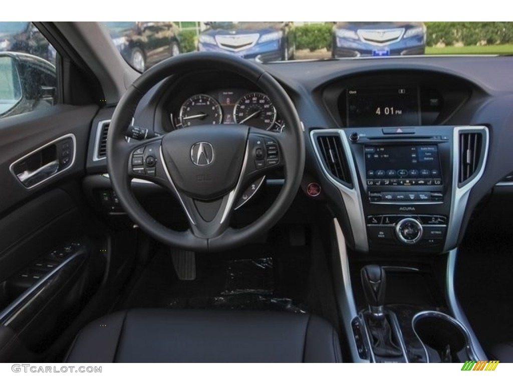 2018 TLX Sedan - Bellanova White Pearl / Ebony photo #24