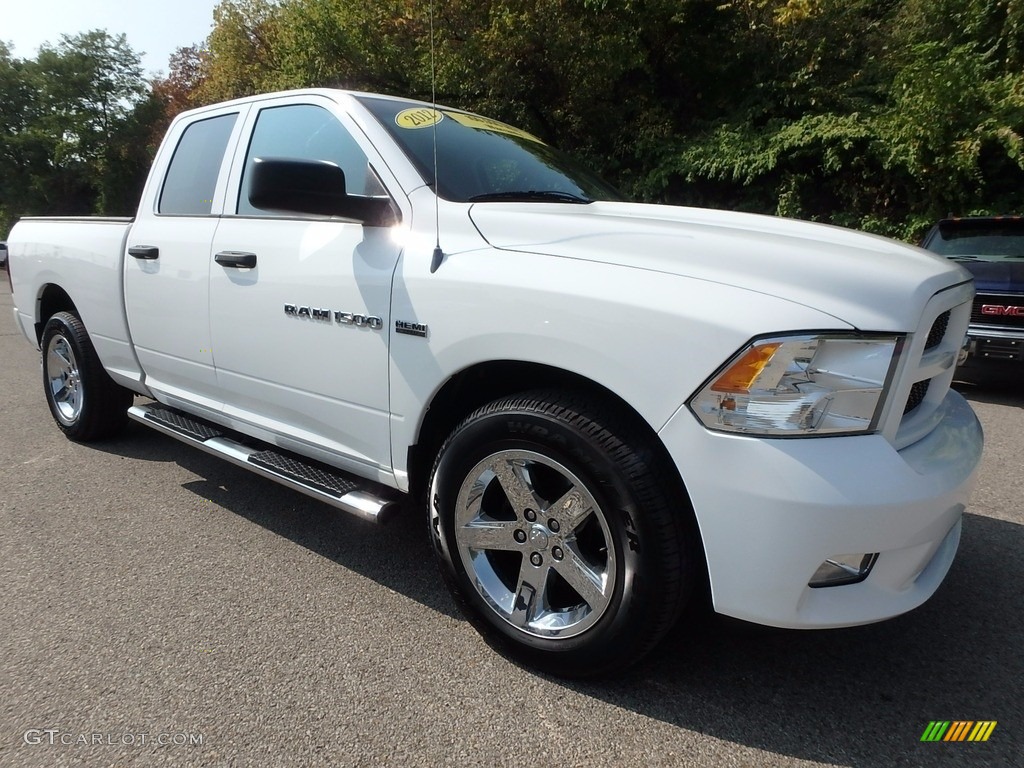 2012 Ram 1500 ST Quad Cab 4x4 - Bright White / Dark Slate Gray/Medium Graystone photo #8