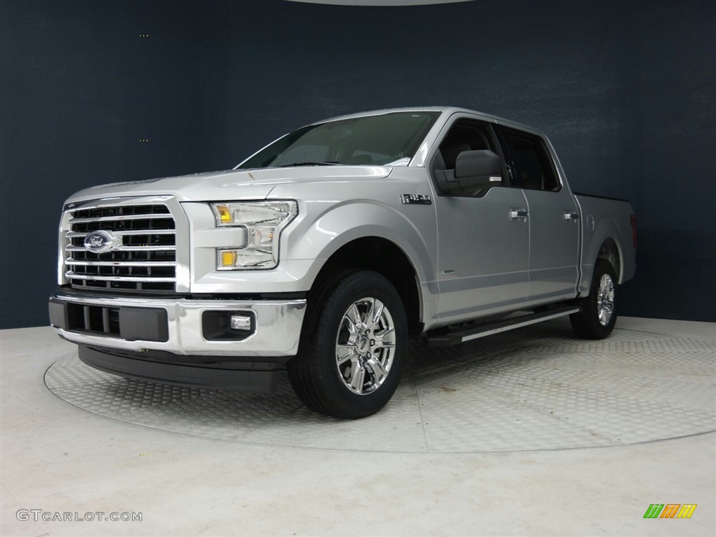 2017 F150 XLT SuperCrew - Ingot Silver / Earth Gray photo #3