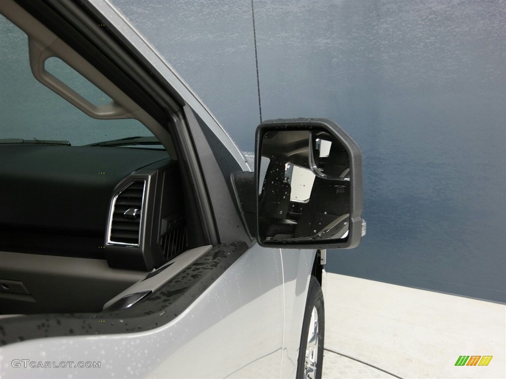 2017 F150 XLT SuperCrew - Ingot Silver / Earth Gray photo #12