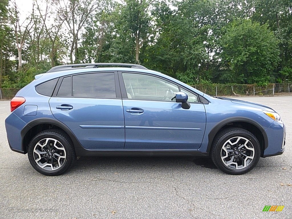 2017 Crosstrek 2.0i Premium - Hyper Blue / Ivory photo #6