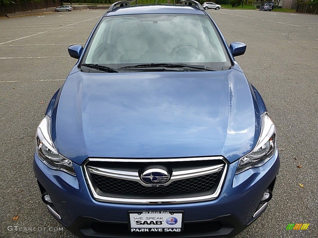 2017 Crosstrek 2.0i Premium - Hyper Blue / Ivory photo #9