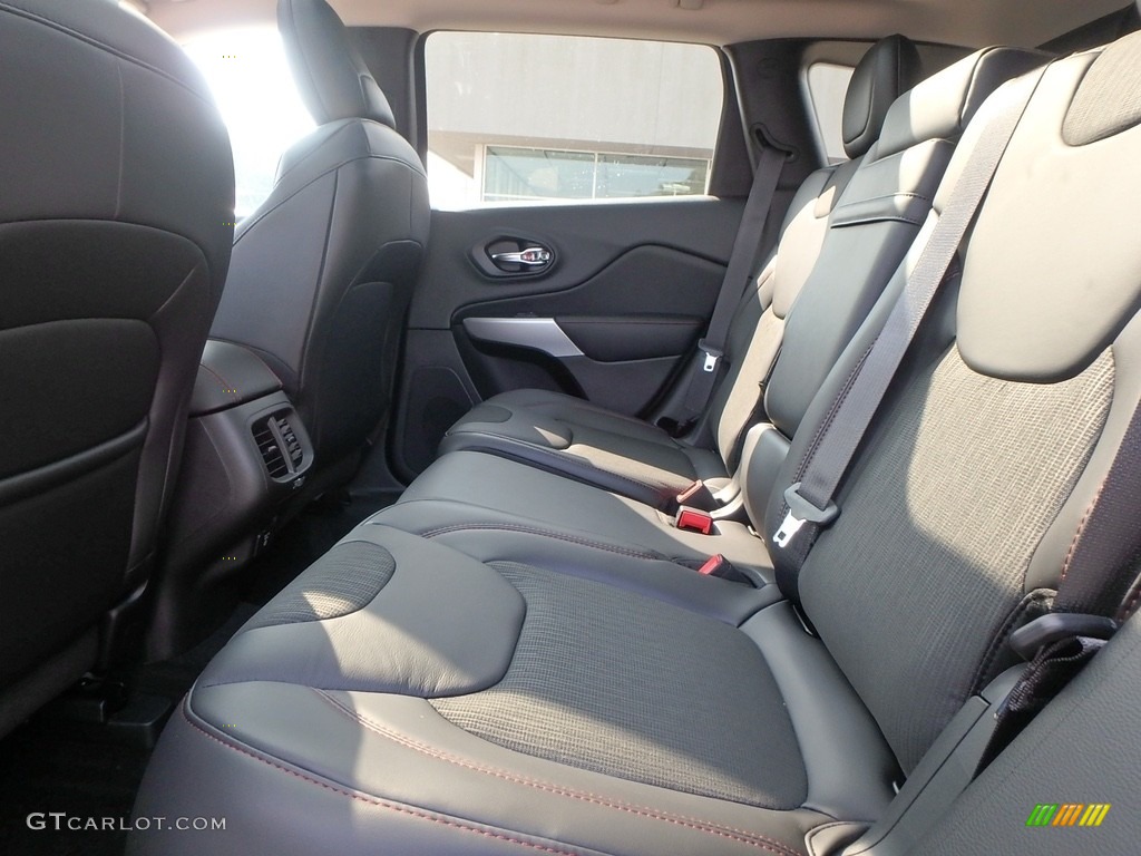 2018 Jeep Cherokee Trailhawk 4x4 Rear Seat Photo #122842021